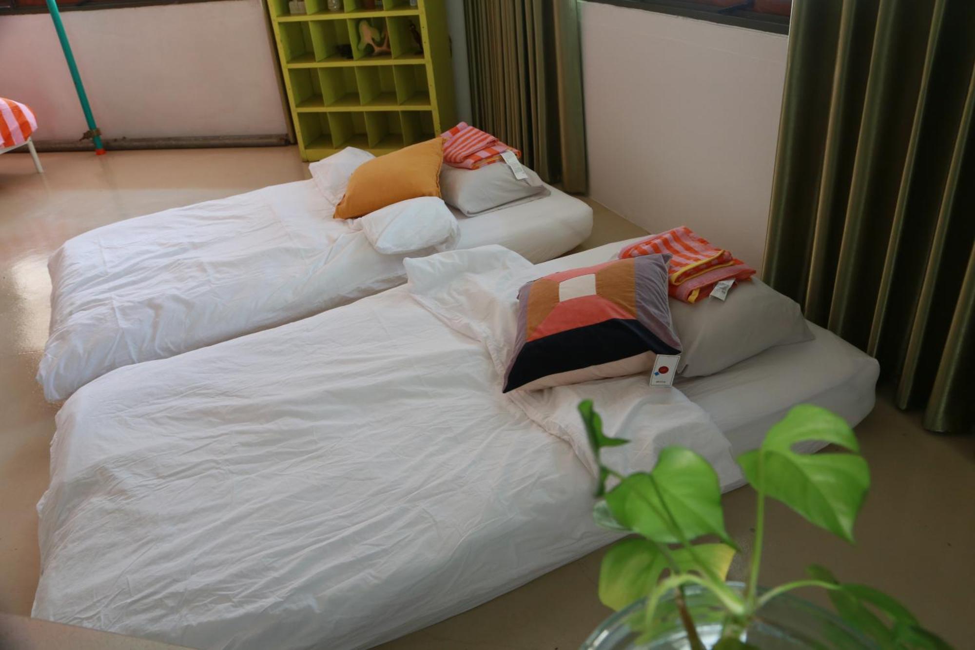 Apartamento The Urbanists Bkk Entire Floor 4-6 People 4beds 4baths Near Medpark Hospital , Queen Sirikit Convention Hall , Benjakitti Park Bangkok